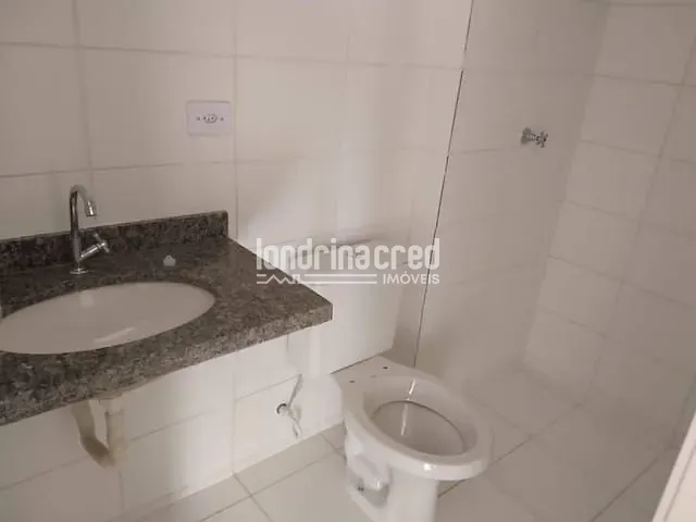 Apartamento com 100m², à venda, no bairro Vila Salomé em Cambé