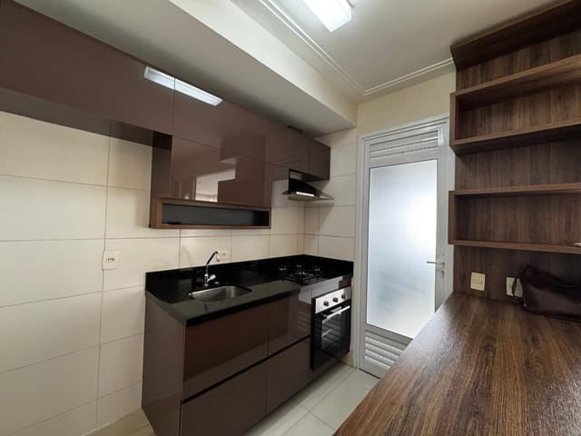 Foto do Apartamento - Apartamento na Vila Mariana com uma suíte, próximo as faculdades ESPM e Belas Artes, 2 vagas de garagem. | MDG IMÓVEIS