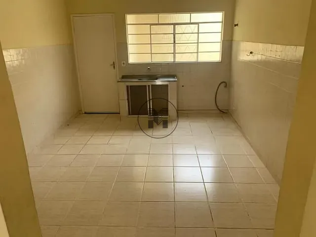 Apartamento com 100m² 2 quartos e 1 banheiro, à venda, no bairro Vila Comendador Rodrigues Alves em Guaratinguetá