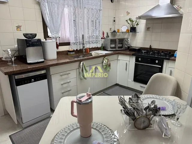 Apartamento com 142m² 3 quartos e 3 banheiros, à venda, no bairro Centro em Salto