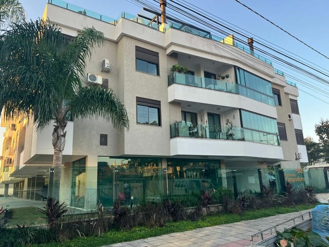 Apartamento 2 quartos e 2 banheiros, à venda, no bairro Ingleses do Rio Vermelho em Florianópolis