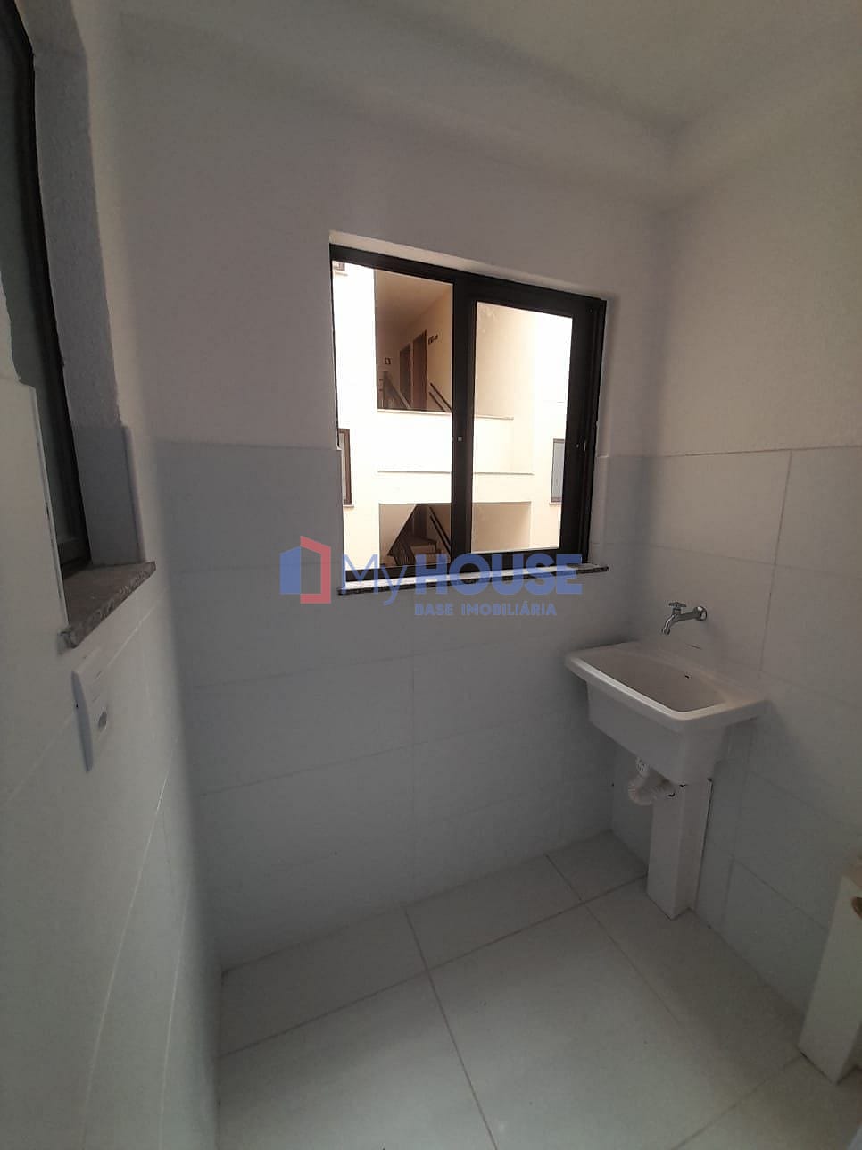 Apartamento à venda com 2 quartos, 70m² - Foto 5