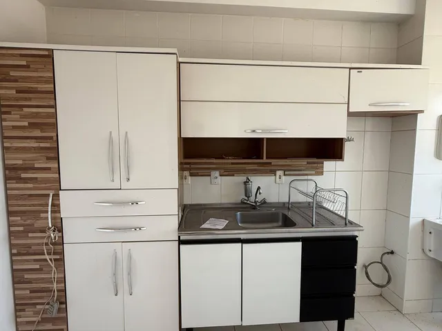 Apartamento 2 quartos e 1 banheiro, para alugar, no bairro Jardim Florianópolis em Cuiabá