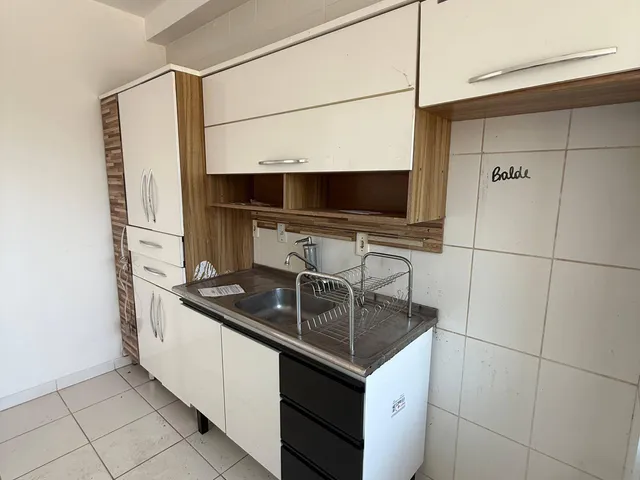 Apartamento 2 quartos e 1 banheiro, para alugar, no bairro Jardim Florianópolis em Cuiabá