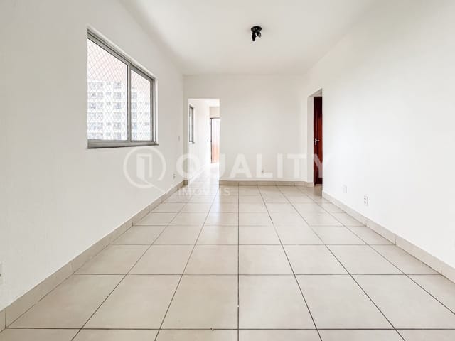Apartamento 2 quartos e 2 banheiros, à venda, no bairro Jóquei Clube em Fortaleza