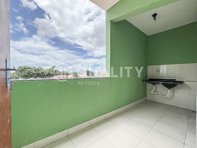 Apartamento 2 quartos e 2 banheiros, à venda, no bairro Jóquei Clube em Fortaleza