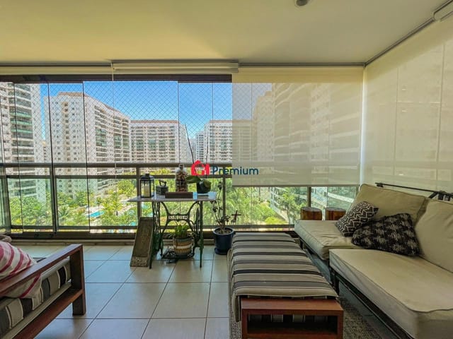 Apartamento 3 quartos e 3 banheiros, à venda, no bairro Jacarepaguá em Rio de Janeiro