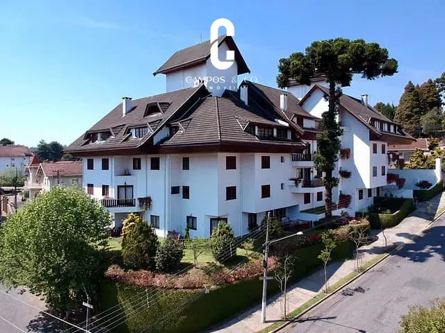 Apartamento com 217m² 2 quartos e 3 banheiros, à venda, no bairro Vila Capivari em Campos do Jordão