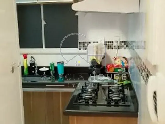 Apartamento 2 quartos e 1 banheiro, à venda, no bairro Jardim Javari em Ribeirão Preto