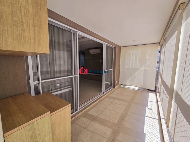 Apartamento 3 quartos e 4 banheiros, à venda, no bairro Jacarepaguá em Rio de Janeiro
