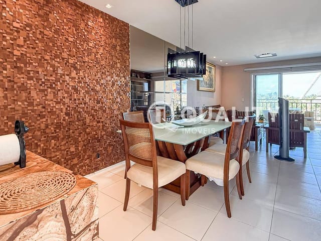Apartamento com 135m² 3 quartos e 3 banheiros, à venda, no bairro Porto das Dunas em Aquiraz