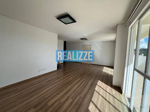 Apartamento com 281m² 3 quartos e 1 banheiro, à venda, no bairro centro em Marau