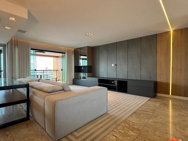 Apartamento 4 quartos e 5 banheiros, à venda, no bairro Nazaré em Belém