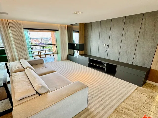 Apartamento 4 quartos e 5 banheiros, à venda, no bairro Nazaré em Belém