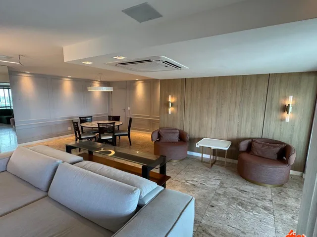 Apartamento 4 quartos e 5 banheiros, à venda, no bairro Nazaré em Belém