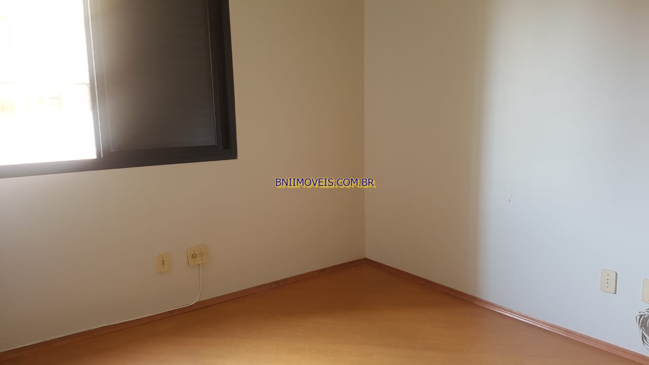 Apartamento para alugar com 3 quartos, 90m² - Foto 7