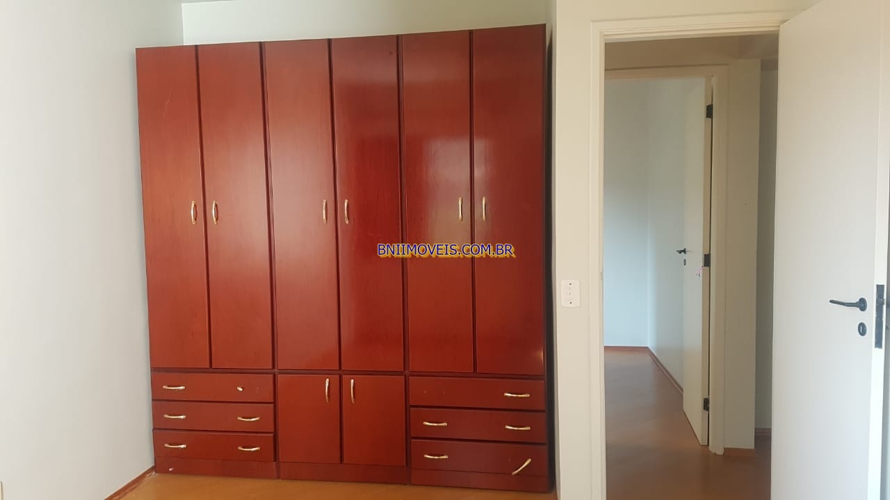 Apartamento para alugar com 3 quartos, 90m² - Foto 8