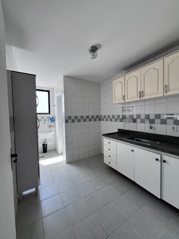 Apartamento com 86m² 3 quartos e 2 banheiros, à venda, no bairro Centro em Campos dos Goytacazes