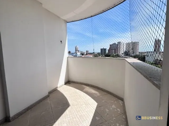 Apartamento com 86m² 3 quartos e 2 banheiros, à venda, no bairro Centro em Campos dos Goytacazes