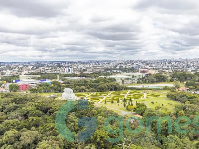 Apartamento 3 quartos e 2 banheiros, à venda, no bairro Cristo Rei em Curitiba