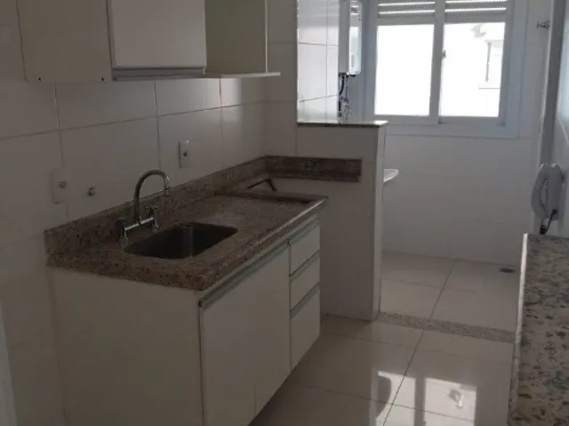 Apartamento 2 quartos e 2 banheiros, para alugar, no bairro Jardim em Santo André
