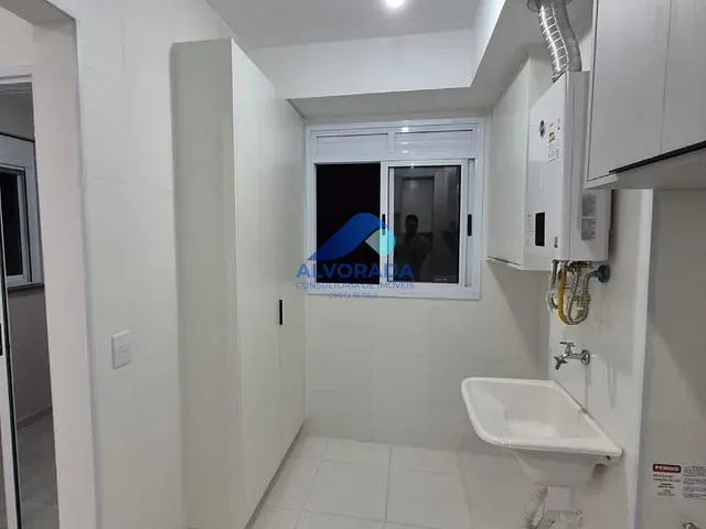 Apartamento 2 quartos e 2 banheiros, à venda ou para alugar, no bairro Condomínio Residencial Colinas do Paratehy em São José dos Campos