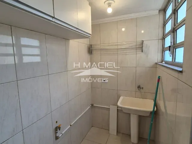 Apartamento com 56m² 2 quartos e 1 banheiro, para alugar, no bairro Jardim García em Campinas