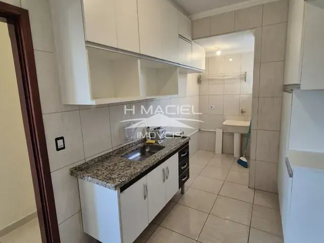 Apartamento com 56m² 2 quartos e 1 banheiro, para alugar, no bairro Jardim García em Campinas
