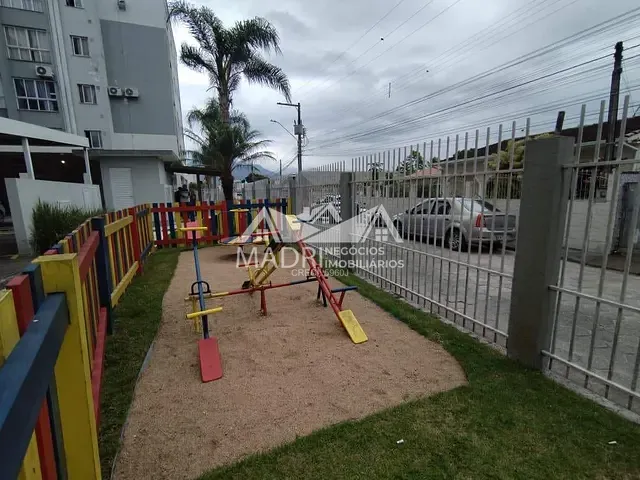 Apartamento 2 quartos e 1 banheiro, à venda, no bairro Rio Grande em Palhoça