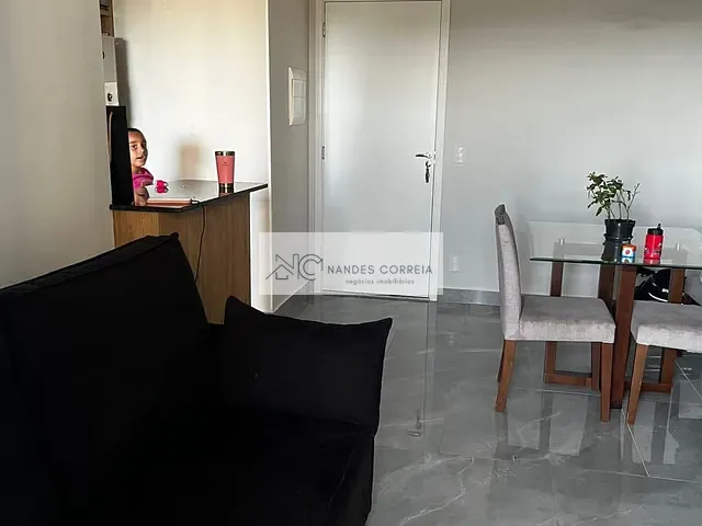 Apartamento 2 quartos e 1 banheiro, à venda, no bairro Aurora em Londrina