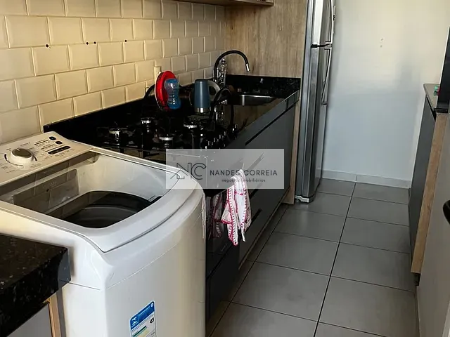 Apartamento 2 quartos e 1 banheiro, à venda, no bairro Aurora em Londrina