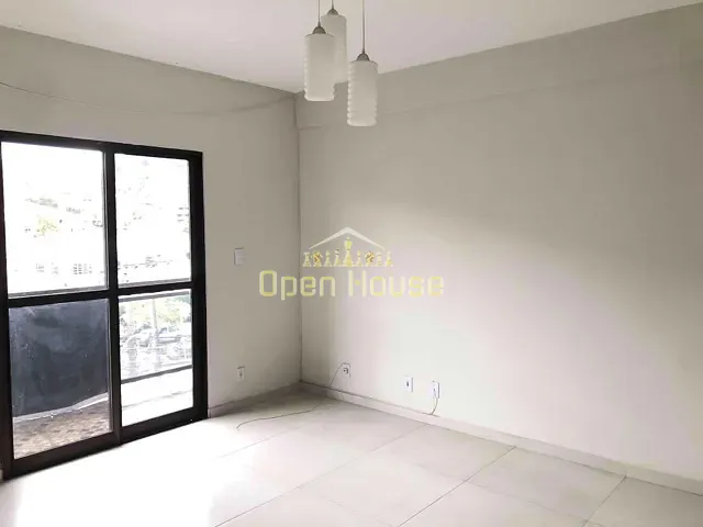 Apartamento 2 quartos e 1 banheiro, à venda, no bairro Retiro em Volta Redonda