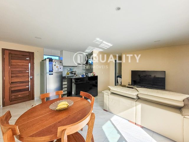 Apartamento 3 quartos e 2 banheiros, à venda, no bairro São Gerardo em Fortaleza