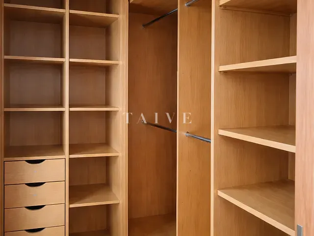 Apartamento com 310m² 5 quartos e 4 banheiros, para alugar, no bairro Gleba Fazenda Palhano em Londrina