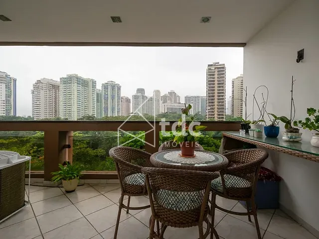 Apartamento com 119m² 3 quartos e 2 banheiros, à venda, no bairro Barra da Tijuca em Rio de Janeiro