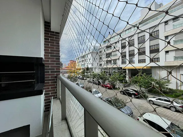 Apartamento com 130m² 3 quartos e 3 banheiros, para alugar, no bairro Jurerê em Florianópolis