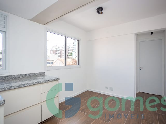 Apartamento 1 quarto e 1 banheiro, à venda, no bairro São Francisco em Curitiba