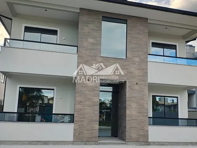 Apartamento 2 quartos e 2 banheiros, à venda, no bairro Nova Palhoça em Palhoça