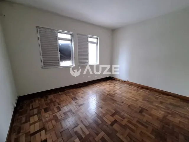 Apartamento com 141m² 3 quartos e 2 banheiros, à venda, no bairro Água Verde em Curitiba