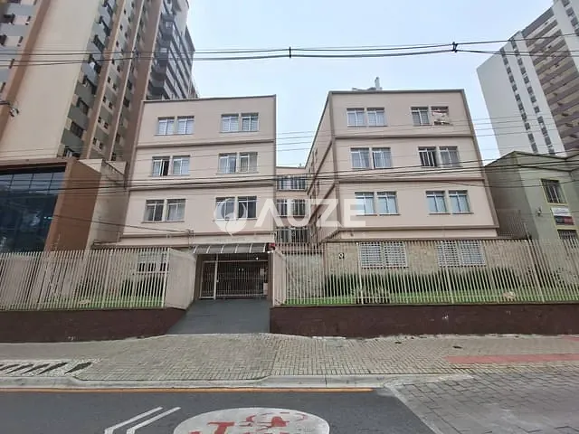 Apartamento com 141m² 3 quartos e 2 banheiros, à venda, no bairro Água Verde em Curitiba