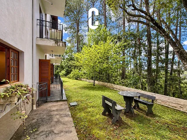Apartamento 3 quartos e 2 banheiros, à venda, no bairro Vila Floresta em Campos do Jordão