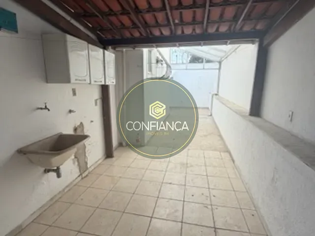 Apartamento 3 quartos e 3 banheiros, à venda, no bairro Santa Inês em Belo Horizonte