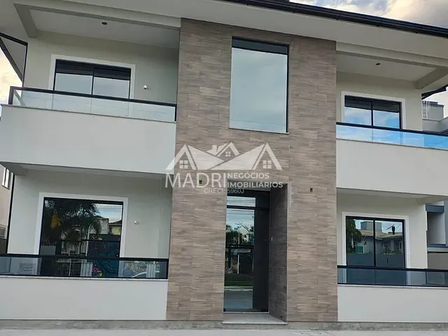 Apartamento 2 quartos e 2 banheiros, à venda, no bairro Nova Palhoça em Palhoça
