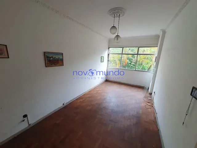 Apartamento com 80m² 2 quartos e 1 banheiro, para alugar, no bairro Rio Comprido em Rio de Janeiro