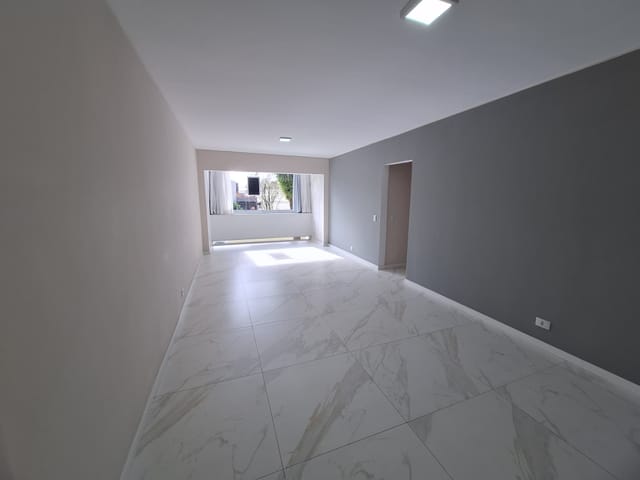 Foto do Apartamento - Apartamento reformado 117m² próximo ao Patio Batel | Auze Imóveis