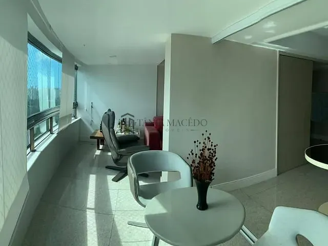 Apartamento com 209m², à venda, no bairro Jaqueira em Recife