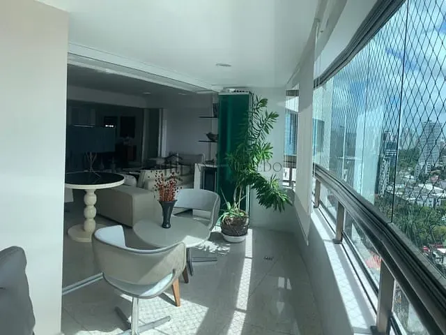 Apartamento com 209m², à venda, no bairro Jaqueira em Recife