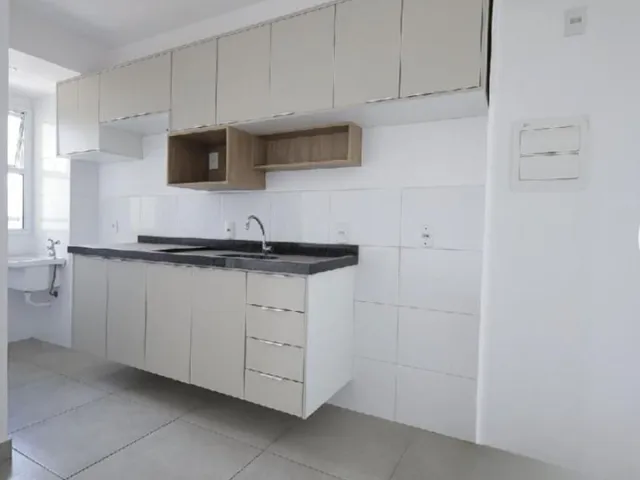 Apartamento 2 quartos e 1 banheiro, para alugar, no bairro Vila São Pedro em Santo André