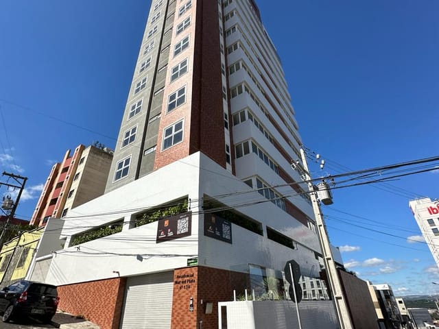 Apartamento com 149m² 2 quartos e 2 banheiros, à venda, no bairro Centro em Ponta Grossa