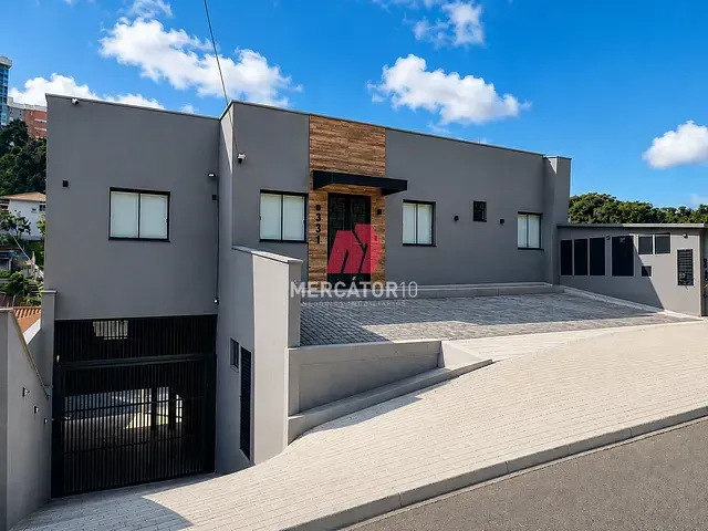 Apartamento 1 quarto e 1 banheiro, para alugar, no bairro Água Verde em Blumenau